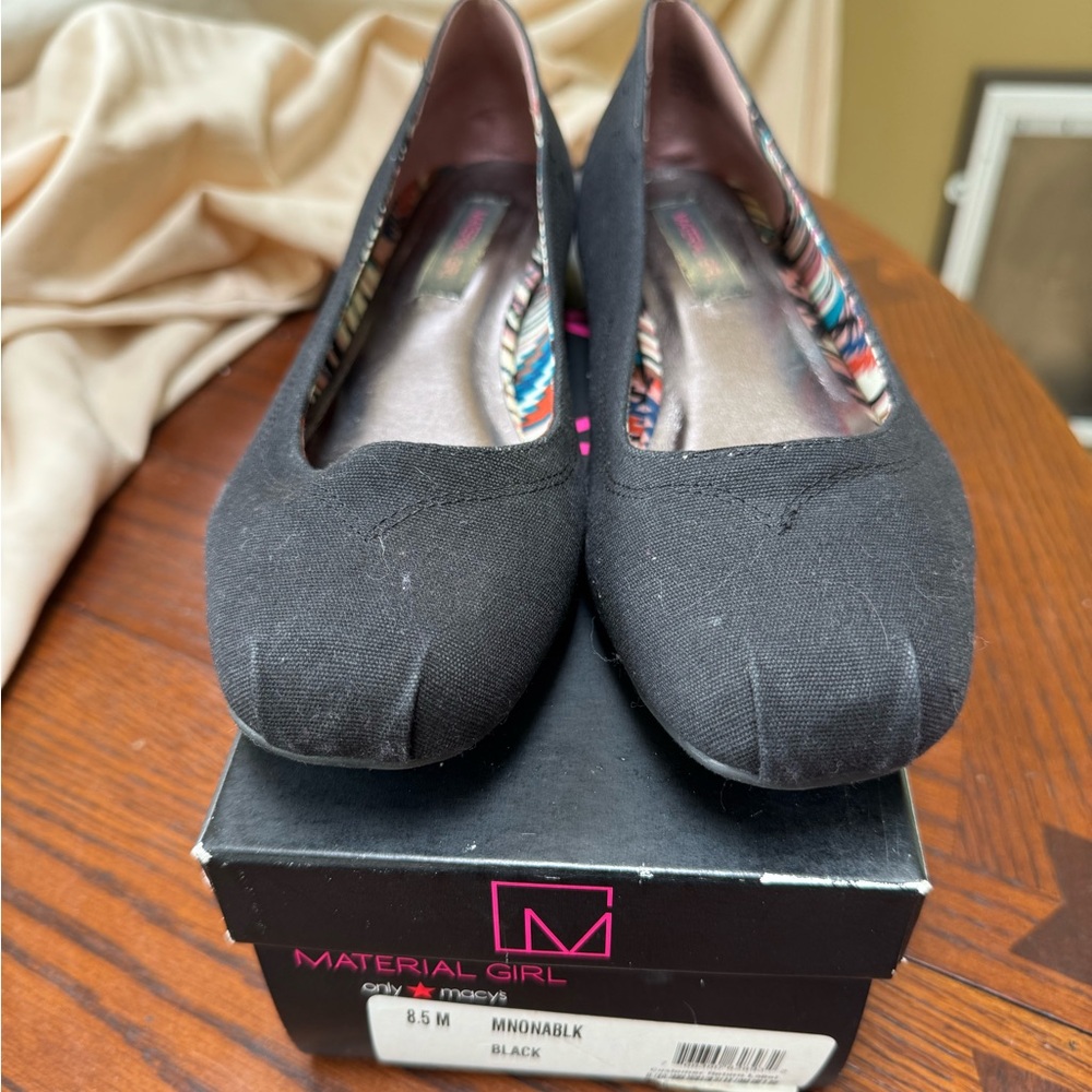 Classic Black Flats